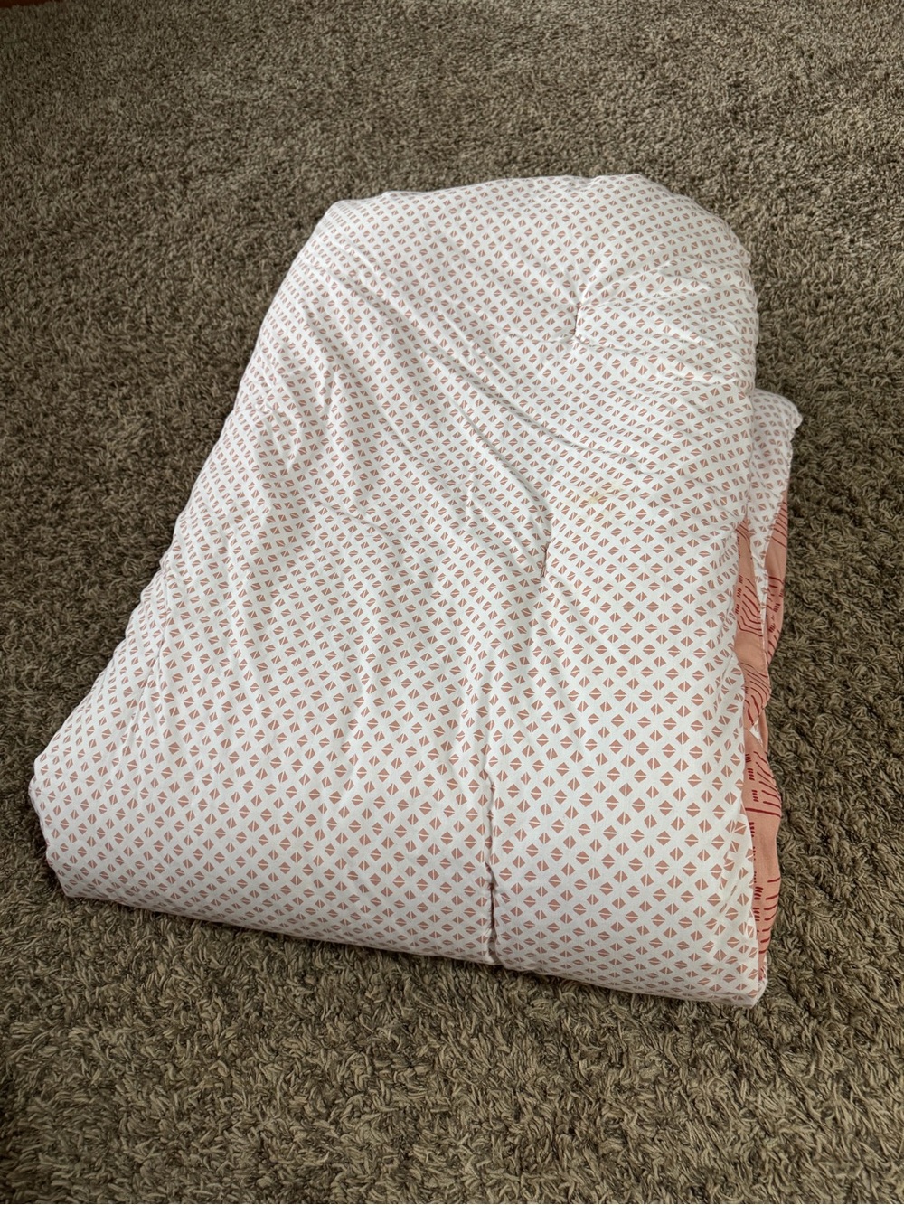 Threshold White Comforter with Delicate Pink Geometric Print
